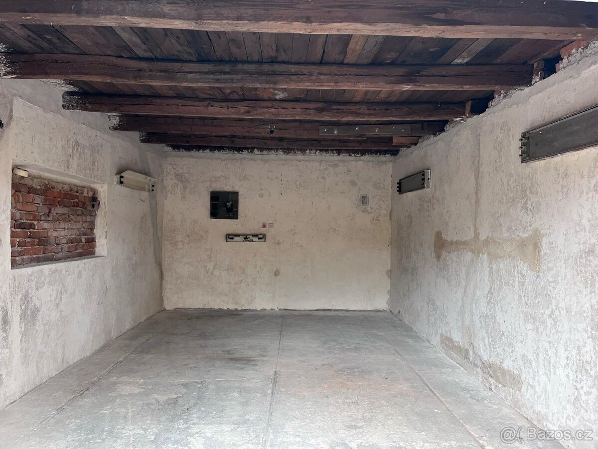 Garáže, Jiřetín pod Jedlovou, 408 01