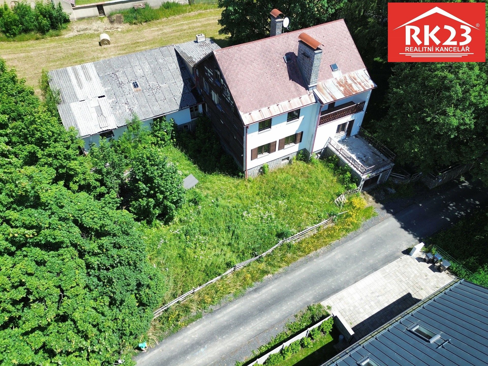 Rodinné domy, Zádub, Zádub-Závišín, 422 m²