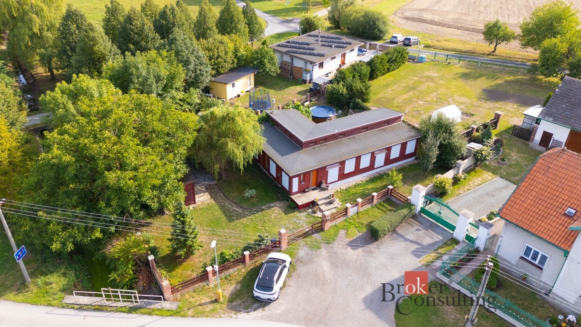 Ostatní, Výrava, 107 m²
