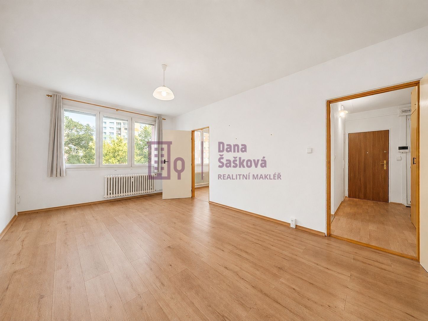 2+1, sídliště Vajgar 576, Jindřichův Hradec III, 65 m² - 2