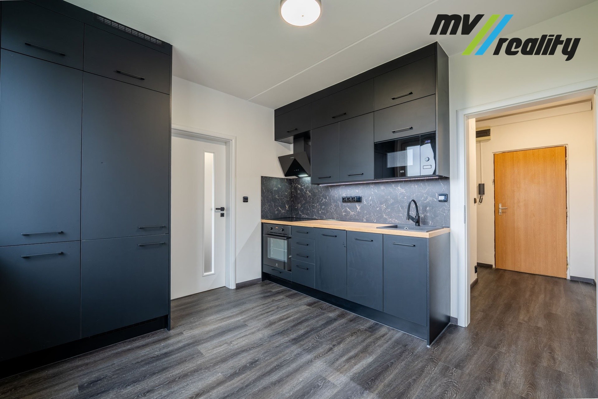 Byt 1+1 · 36 m² · Armádní, Milovice Mladá - 4