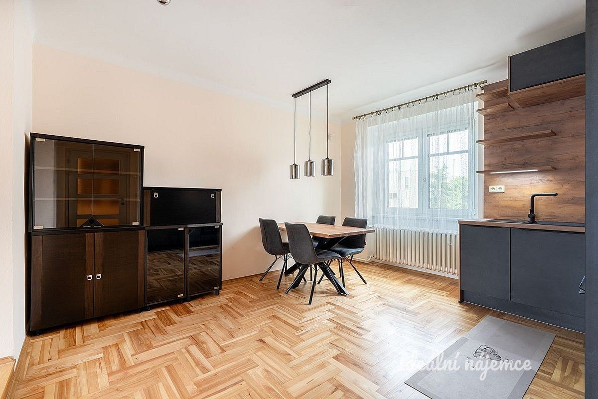 Pronájem byt 3+kk - Praha - Zbraslav, okres Praha 16, Hlavní město Praha, 78 m² - 5