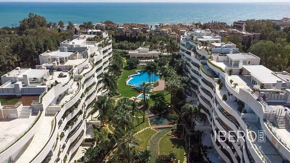 4+kk, Puerto Banús, Španělsko, 300 m² - 1
