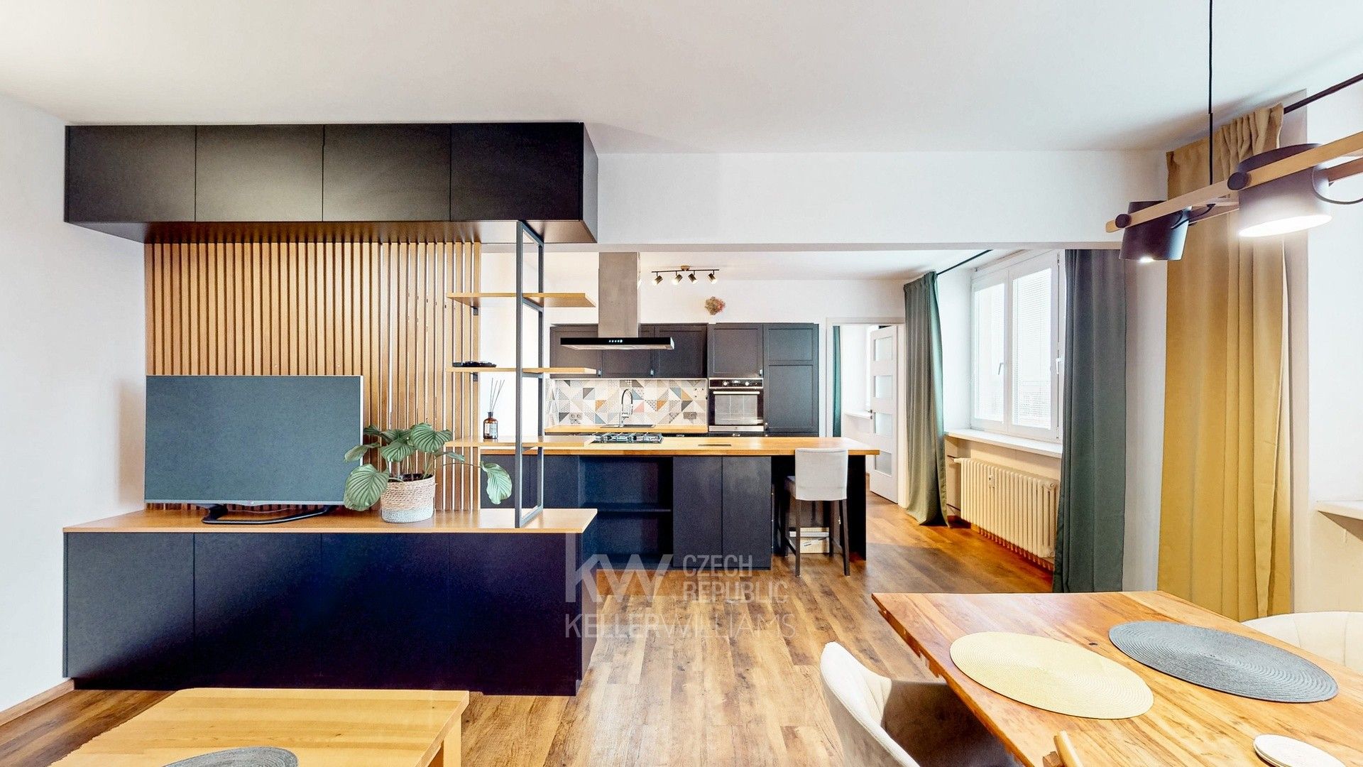 Pronájem byt 2+kk - Ruská, Praha, 62 m²