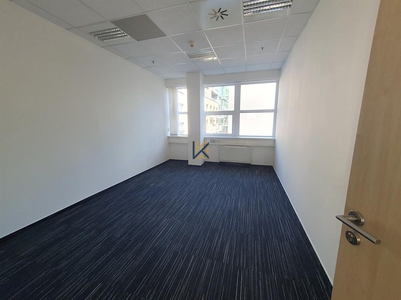 Pronájem kancelář - Praha - Smíchov, okres Praha 5, Hlavní město Praha, 576 m² - 5