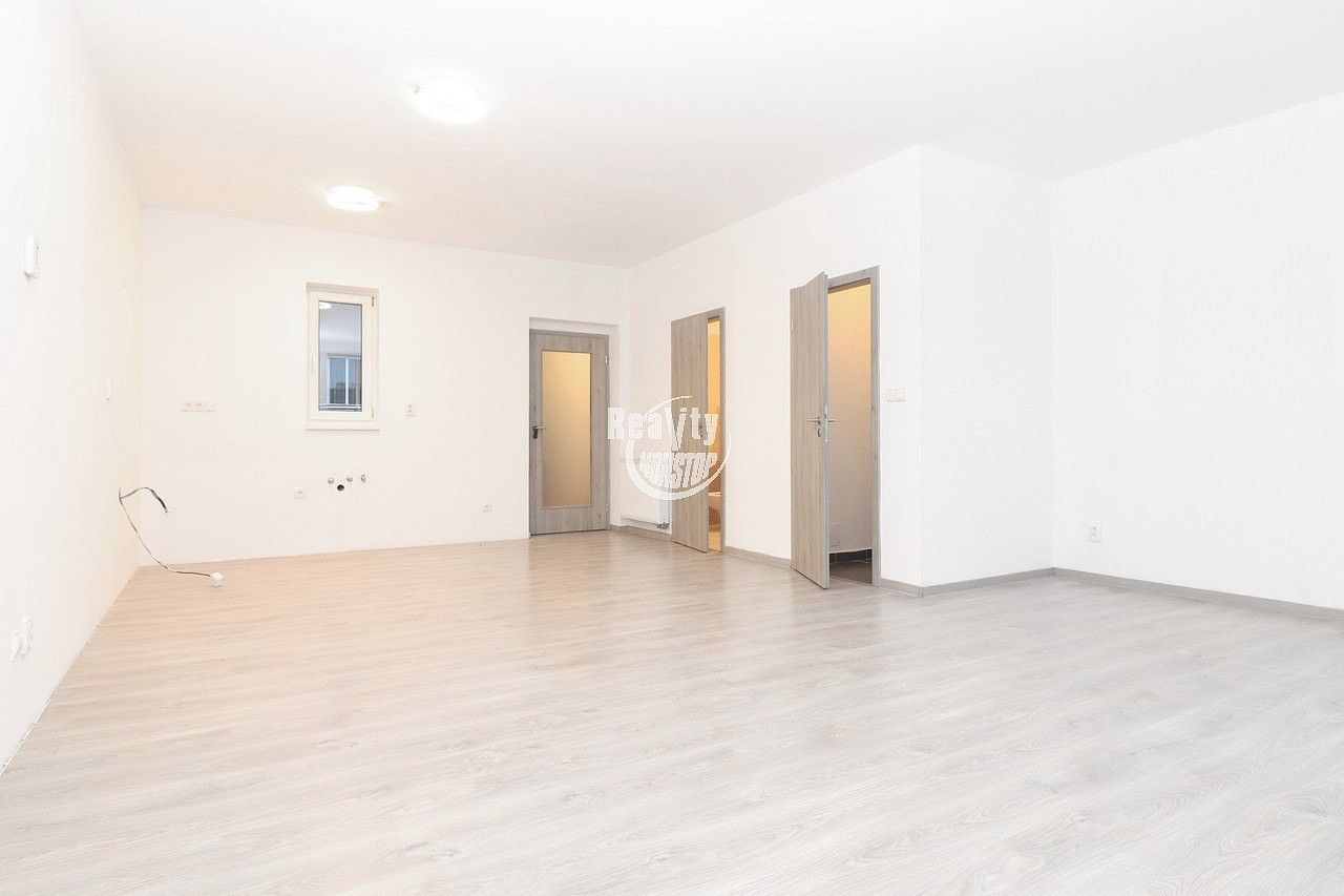 Prodej rodinný dům - Jindřichův Hradec - Otín, 120 m² - 5