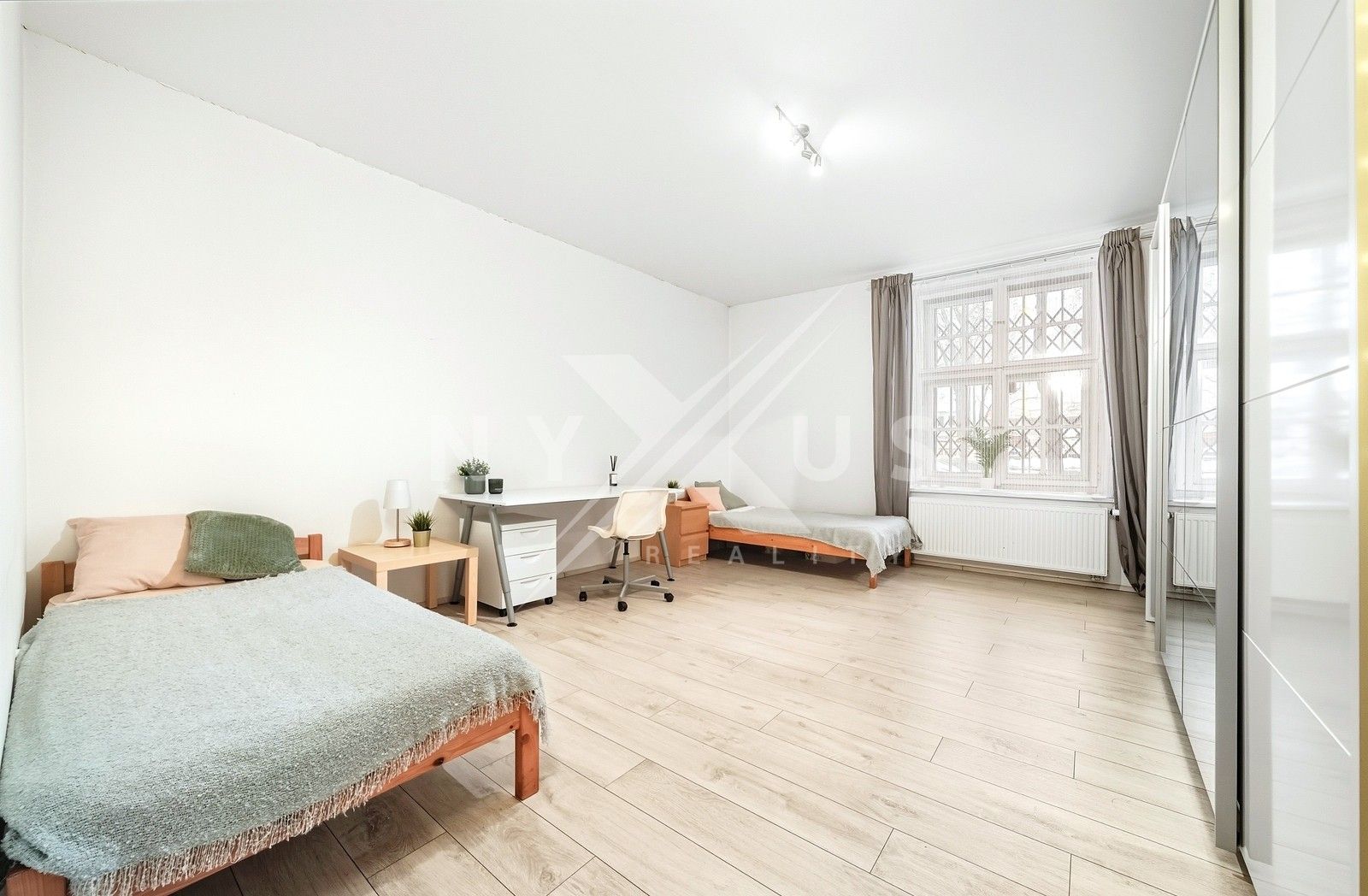 Prodej byt 4+1 - Bubenská 1159, Praha, 100 m²