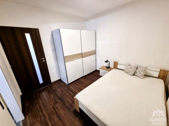 1+1, Uherský Brod, 688 01, 40 m²