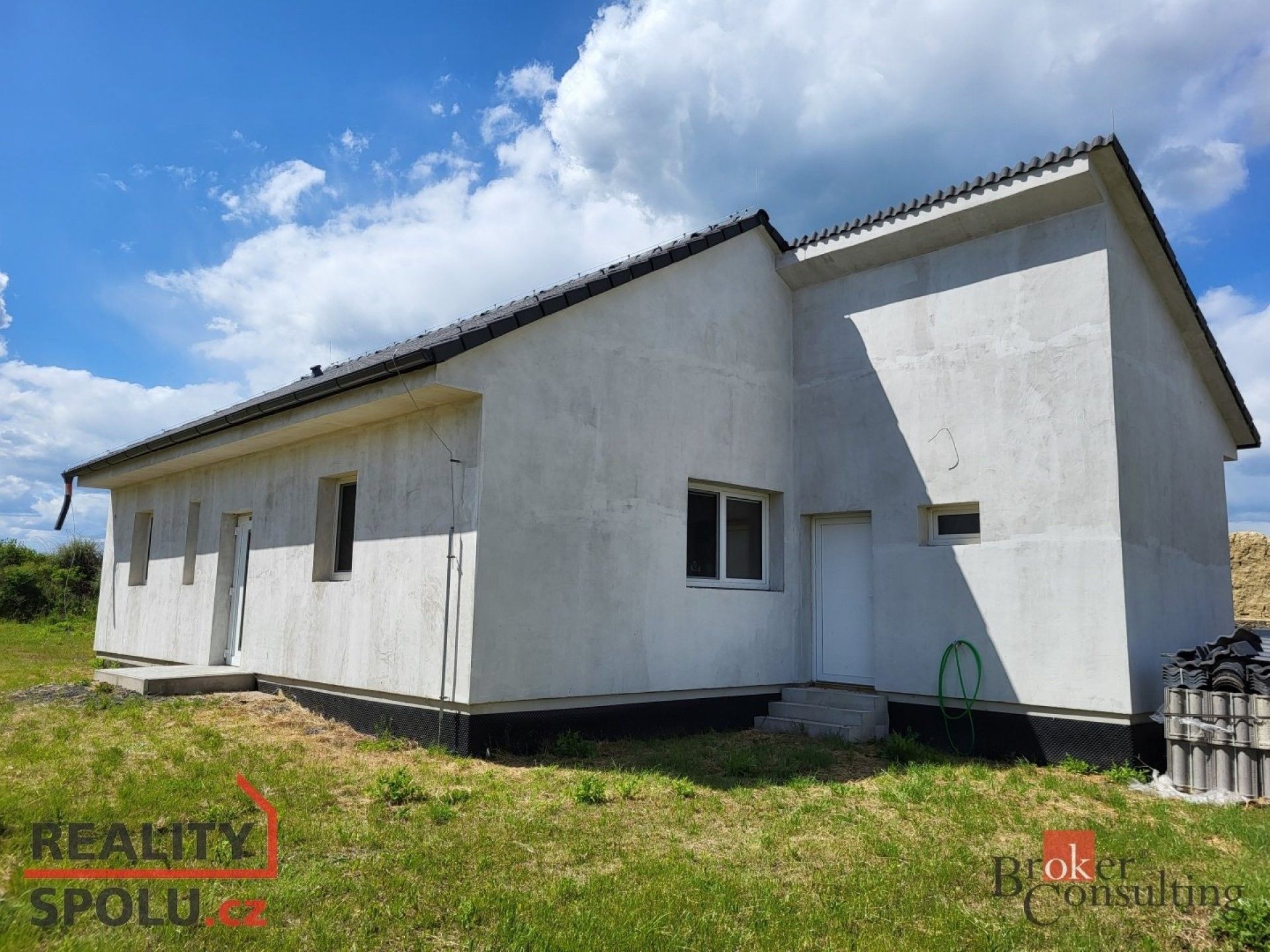 Rodinné domy, Široké Třebčice, Veliká Ves, 80 m²