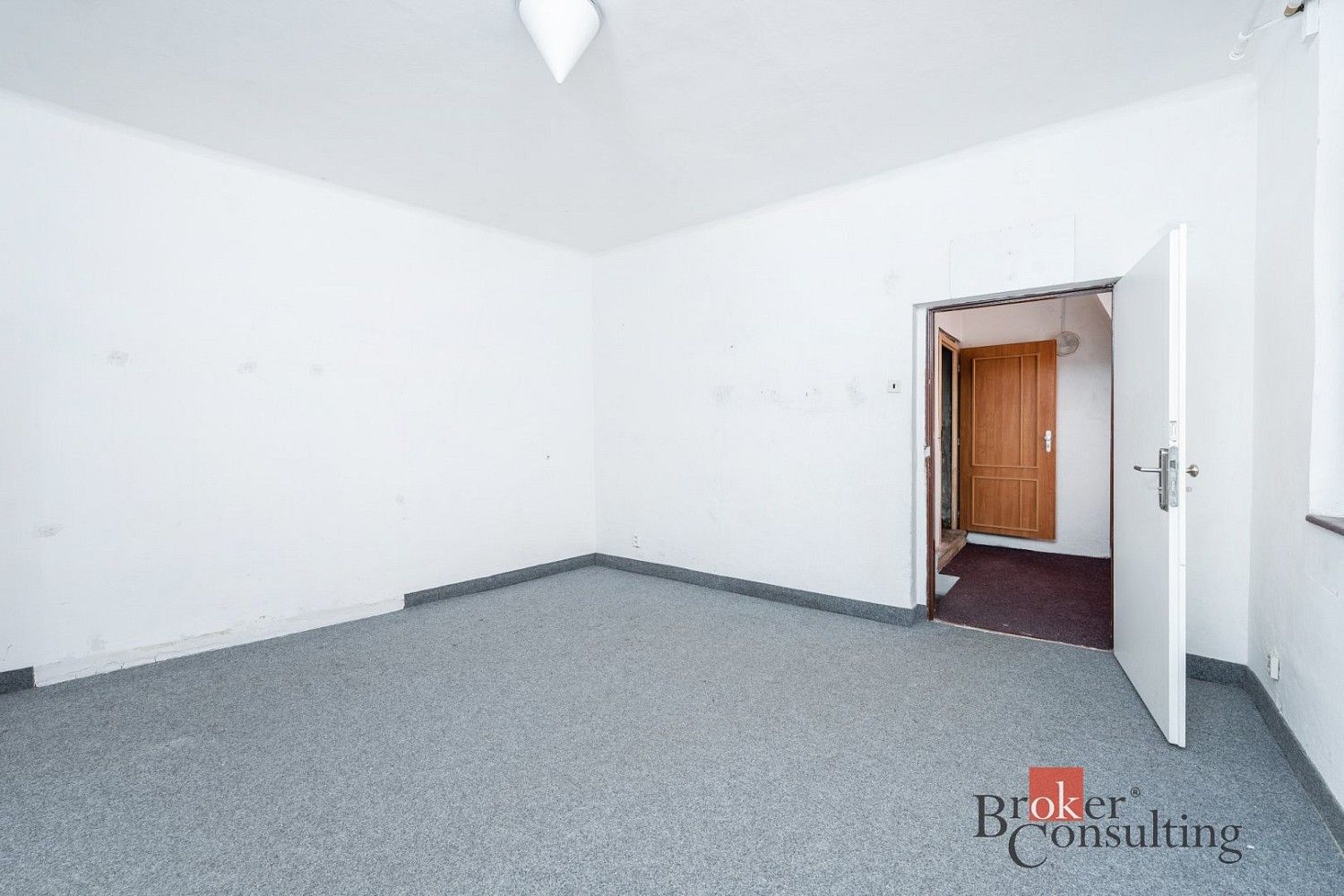 Komerční nemovitost · 145 m² · Karlovy Vary, Karlovarský kraj - 4