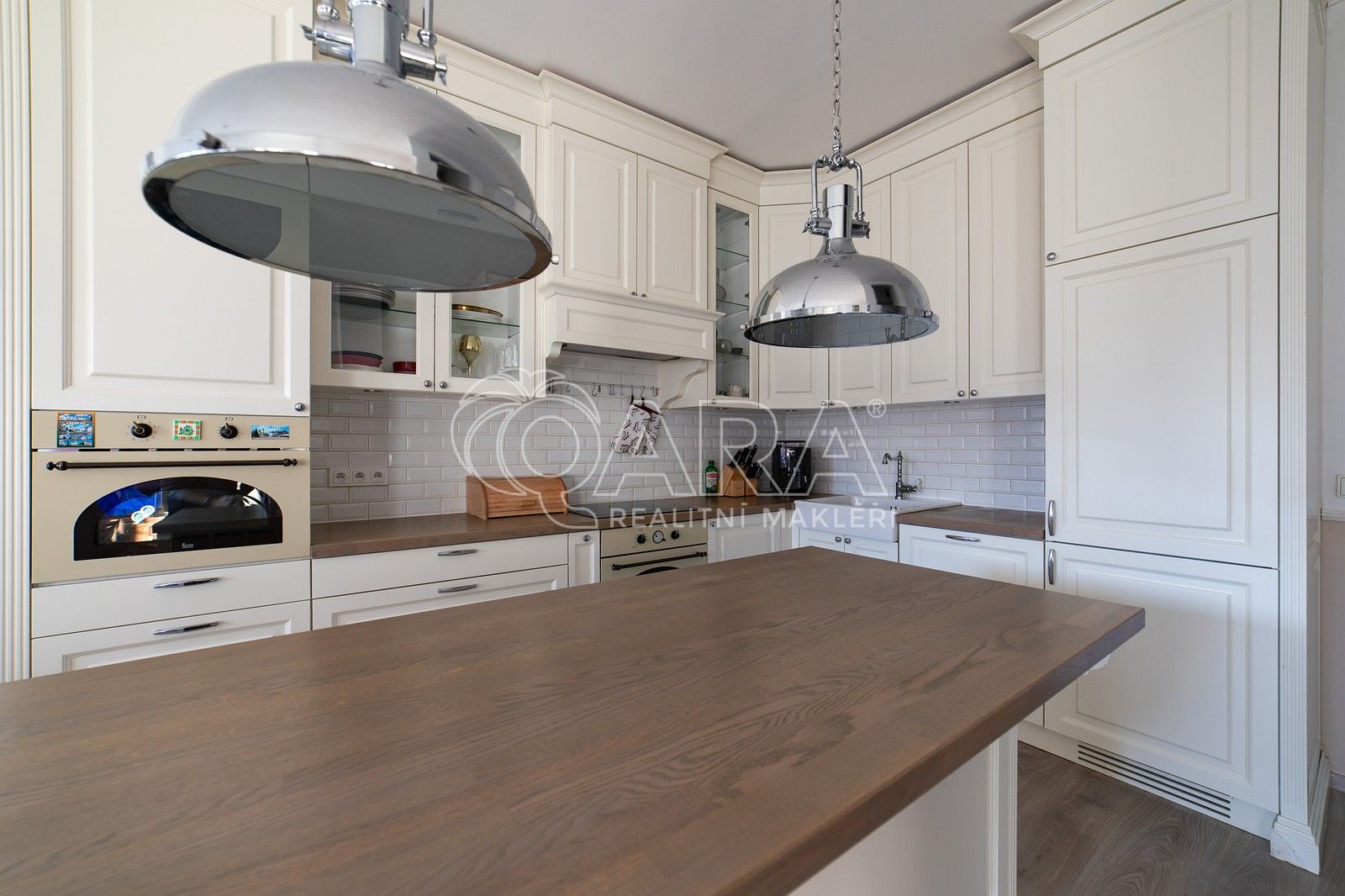 Pronájem rodinný dům - V. Poláka 400, Stehelčeves, 128 m²