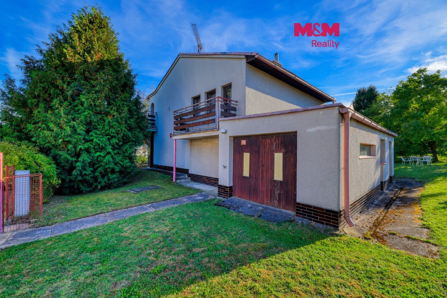 Rodinné domy, Chválenice, 192 m² - 1