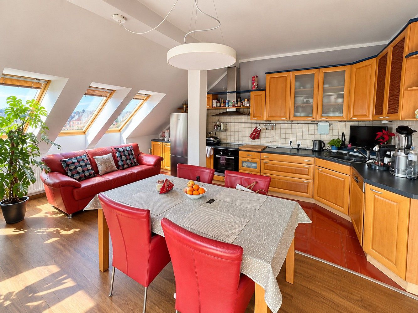 4+kk, Na dolinách, Praha 4 - Podolí, 198 m² - 2