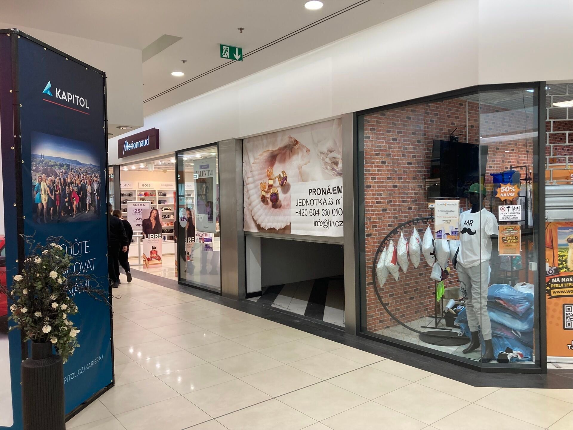 Obchodní prostory, Teplice, 32 m² - 2