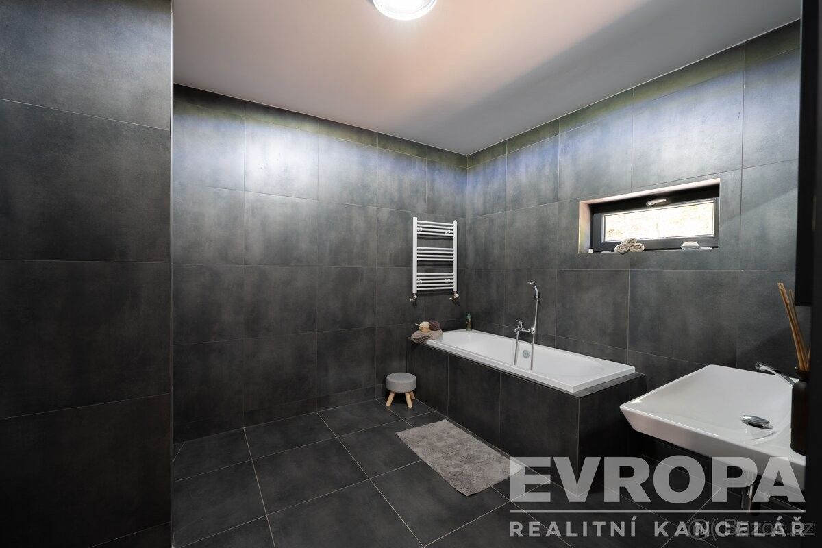 Prodej ostatní - Bystřice u Benešova, 257 51