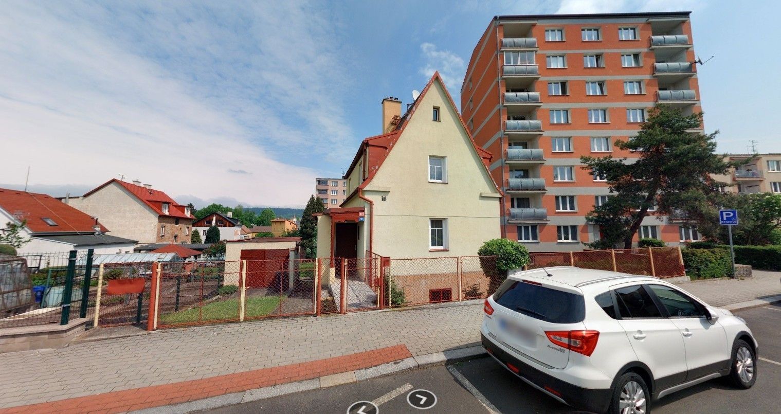 4+1, Školní, Karlovy Vary - Stará Role, Karlovarský kraj, 84 m² - 1