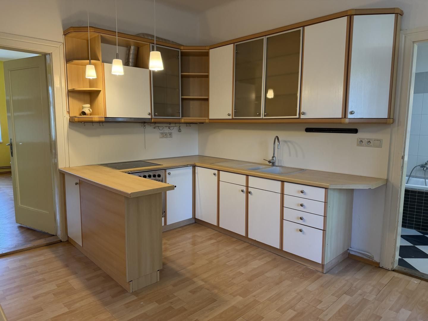 3+1, Maxima Gorkého, Klatovy II, 100 m² - 2
