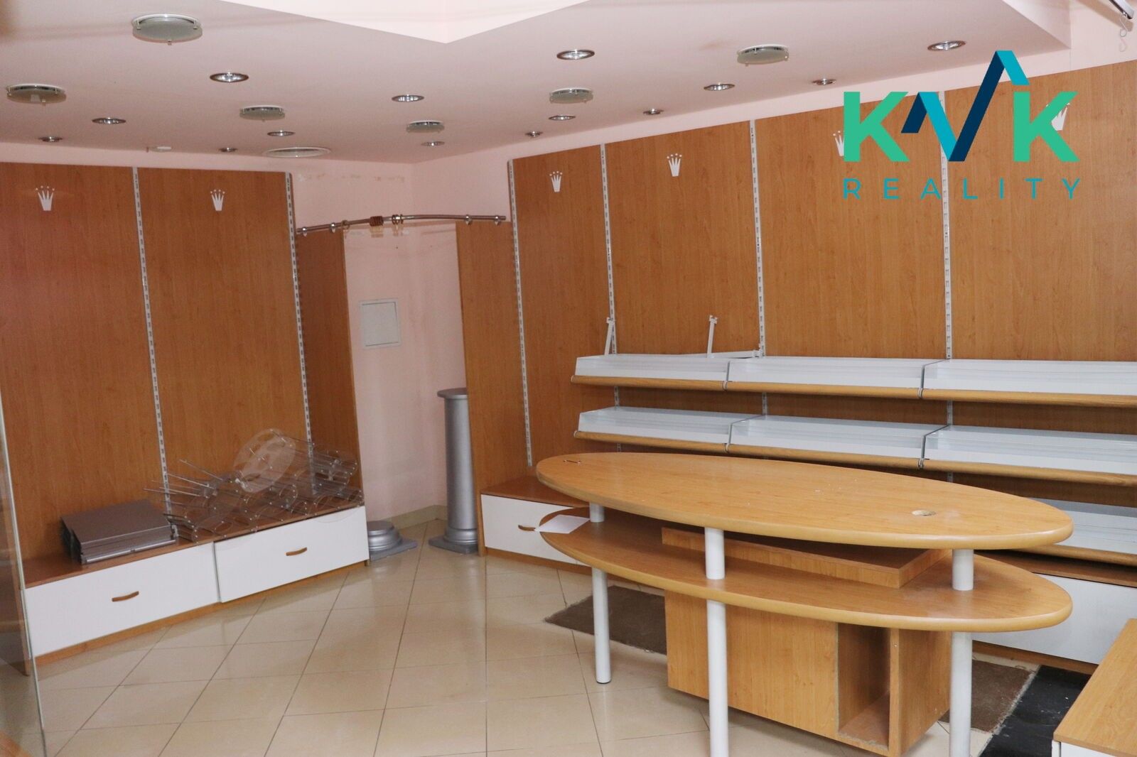 Obchodní prostory · 15 m² · T. G. Masaryka, Karlovy Vary - 3