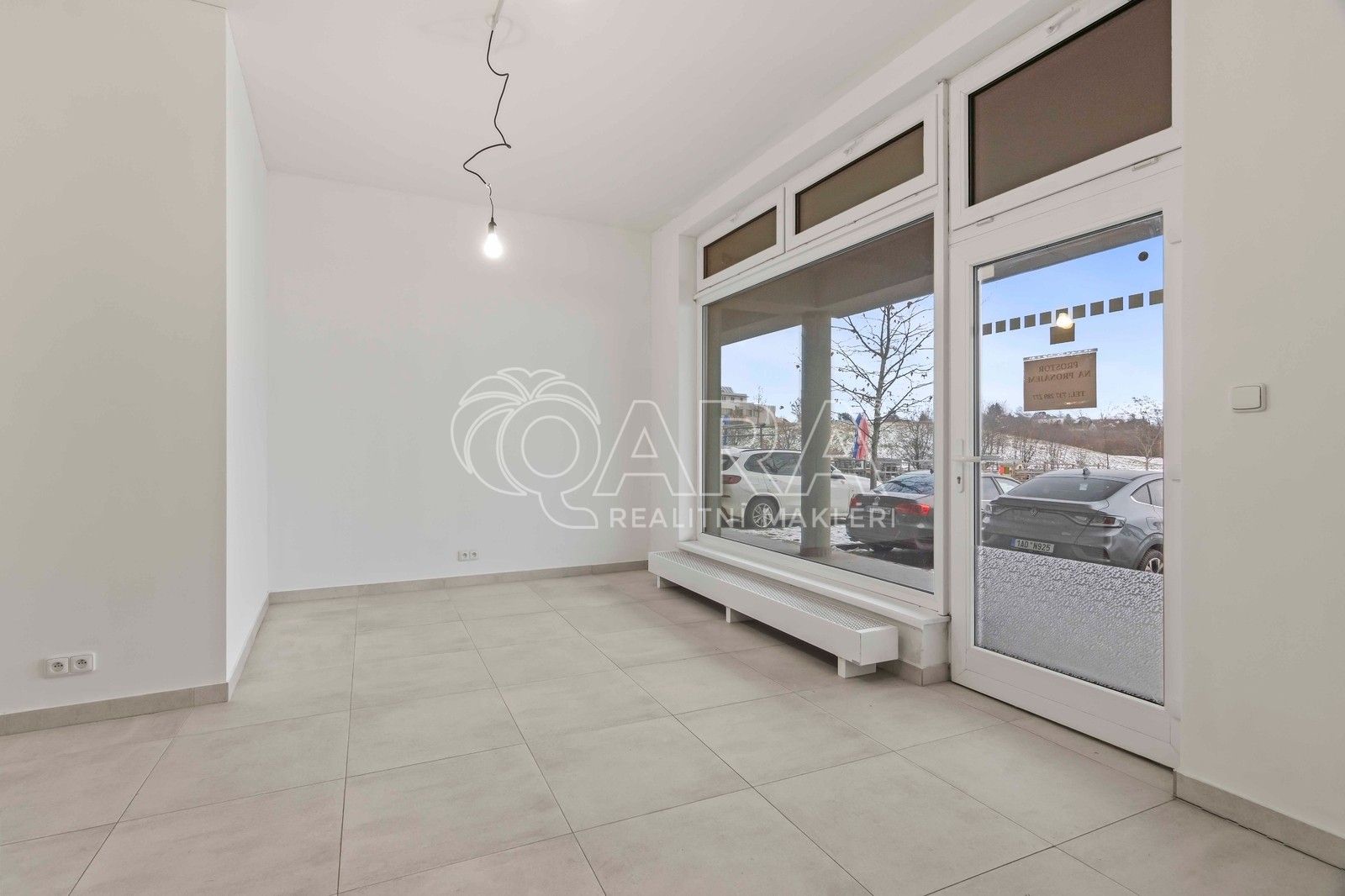 Obchodní prostory, U Hostavického potoka, Praha, 53 m²