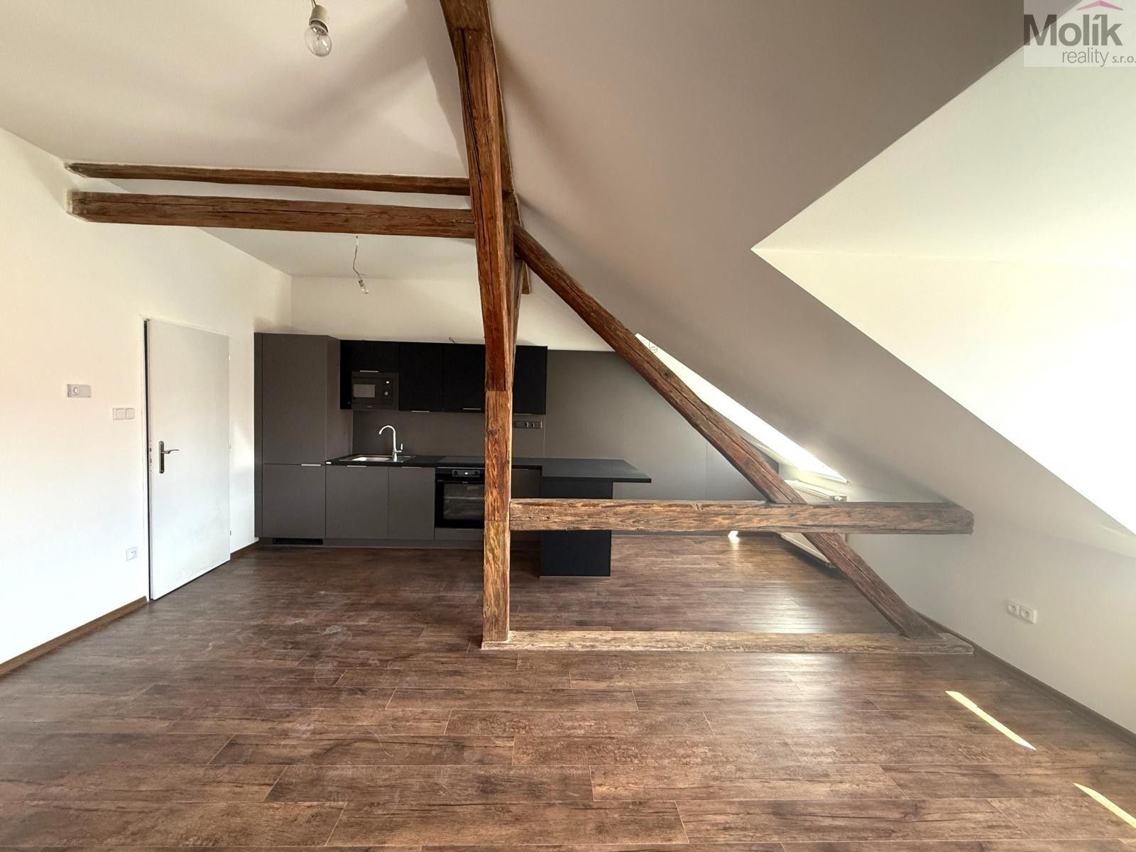 Byt 2+kk · 72 m² · 28. října, Chomutov - 4