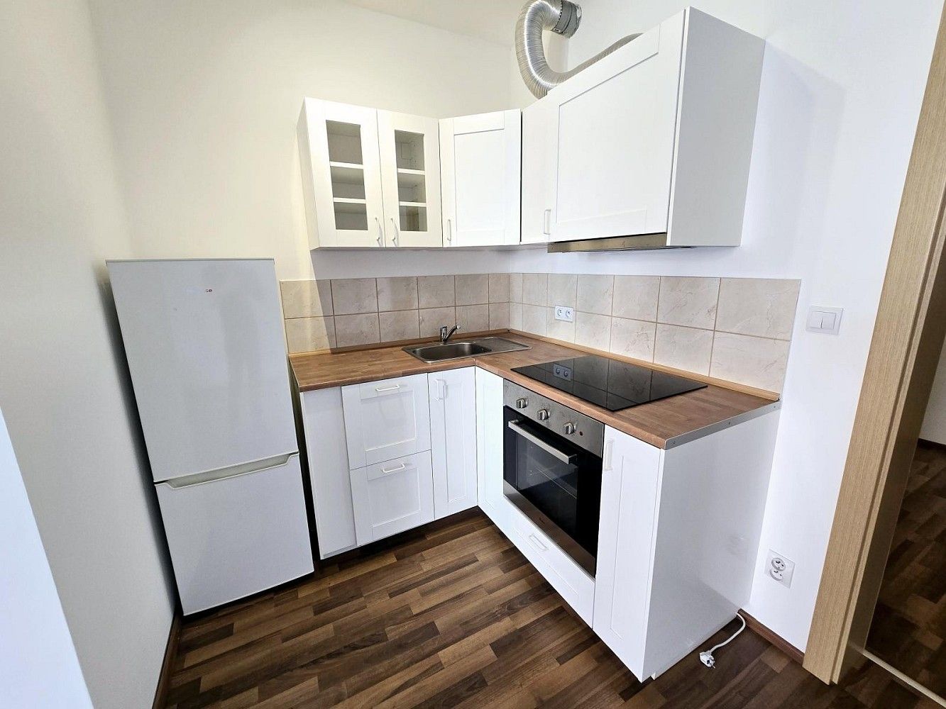 Byt 1+kk · 37 m² · Bermanova, Praha 9 - Čakovice - 2