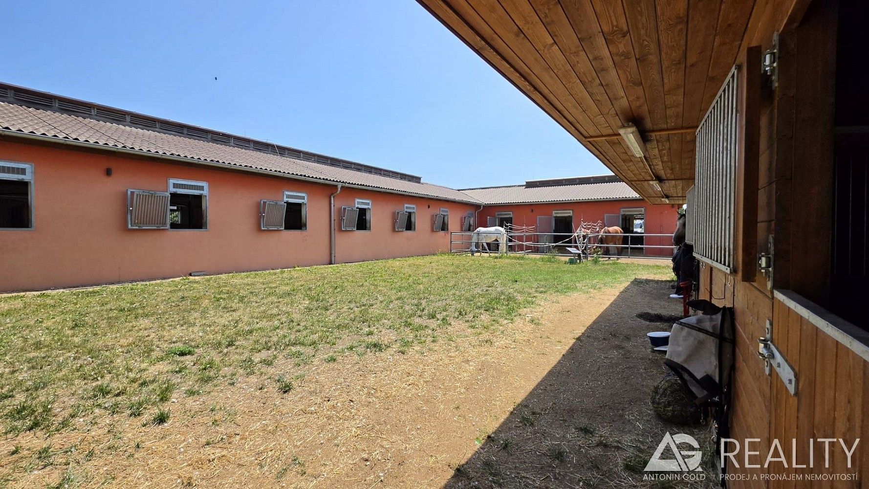 Prodej zemědělský objekt - Úžice, okres Mělník, Středočeský kraj, 5 128 m² - 5