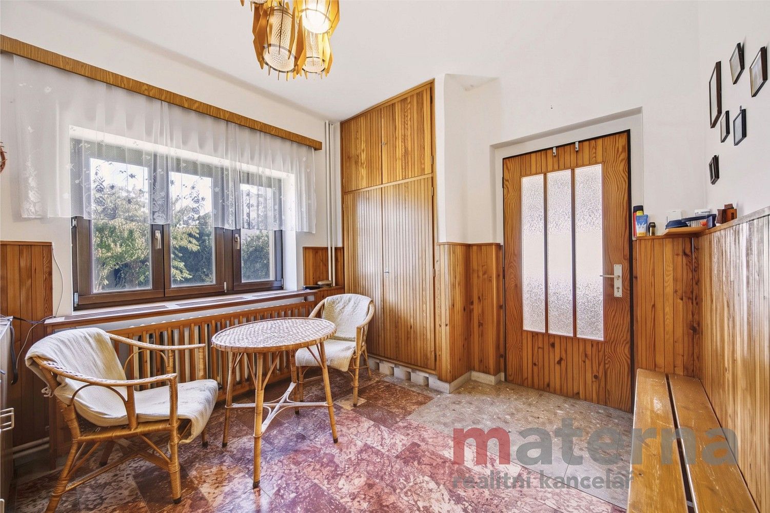 Prodej rodinný dům - Jiráskova, Šestajovice, okres Praha-východ, 243 m² - 5