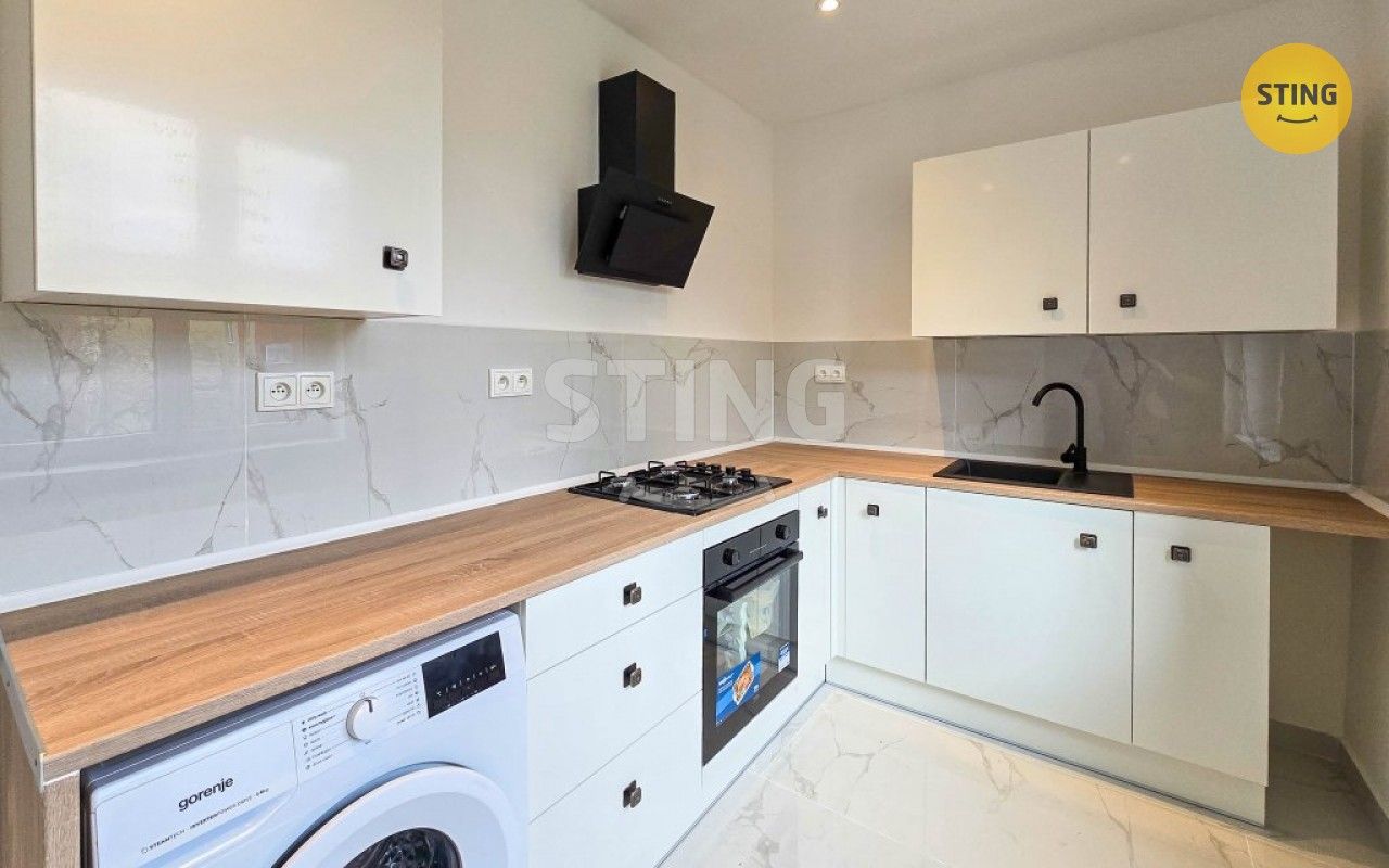 Pronájem byt 2+1 - Kosmonautů, Karviná, 55 m²