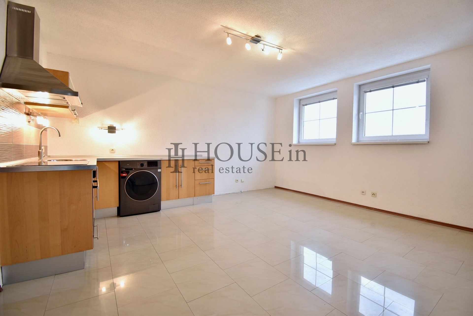 3+kk, Žilovská, Praha, 60 m²