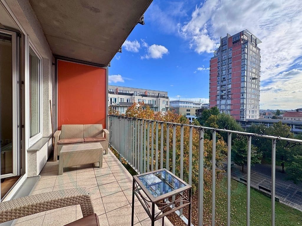 Byt 2+kk · 59 m² · Názovská, Praha 10 - Strašnice - 3