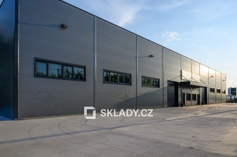 Sklady, Velké Meziříčí, 476 m² - 1