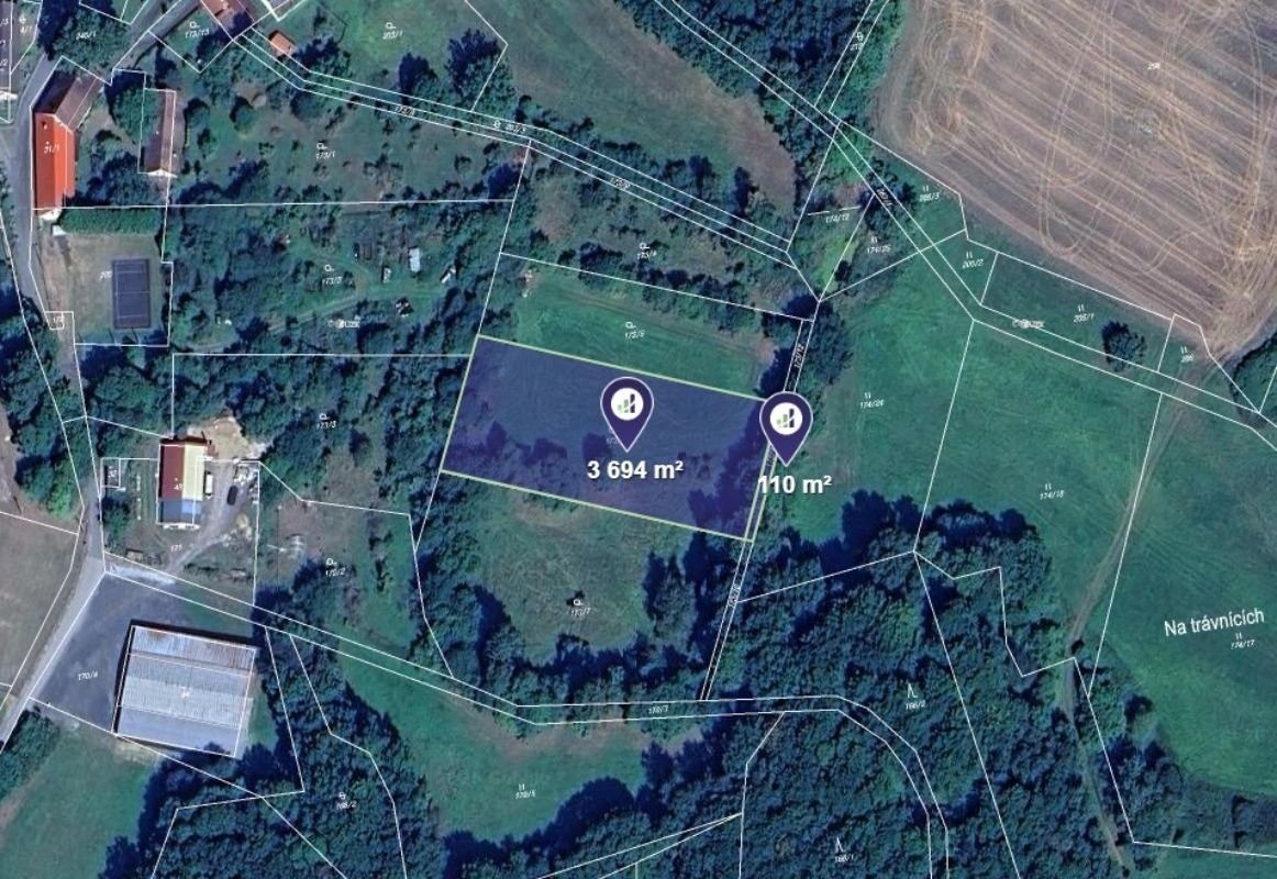 Zahrada, 1 902 m²