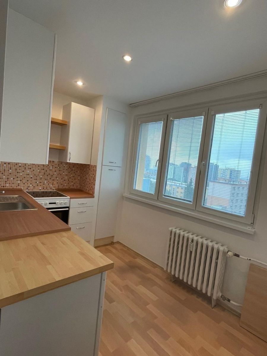 1+1, Útulná, Praha - Malešice, 34 m² - 2