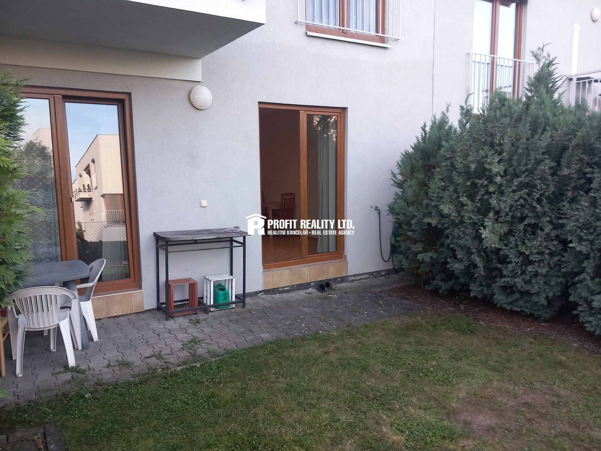2+kk, Lomená, Zbuzany, 66 m² - 1