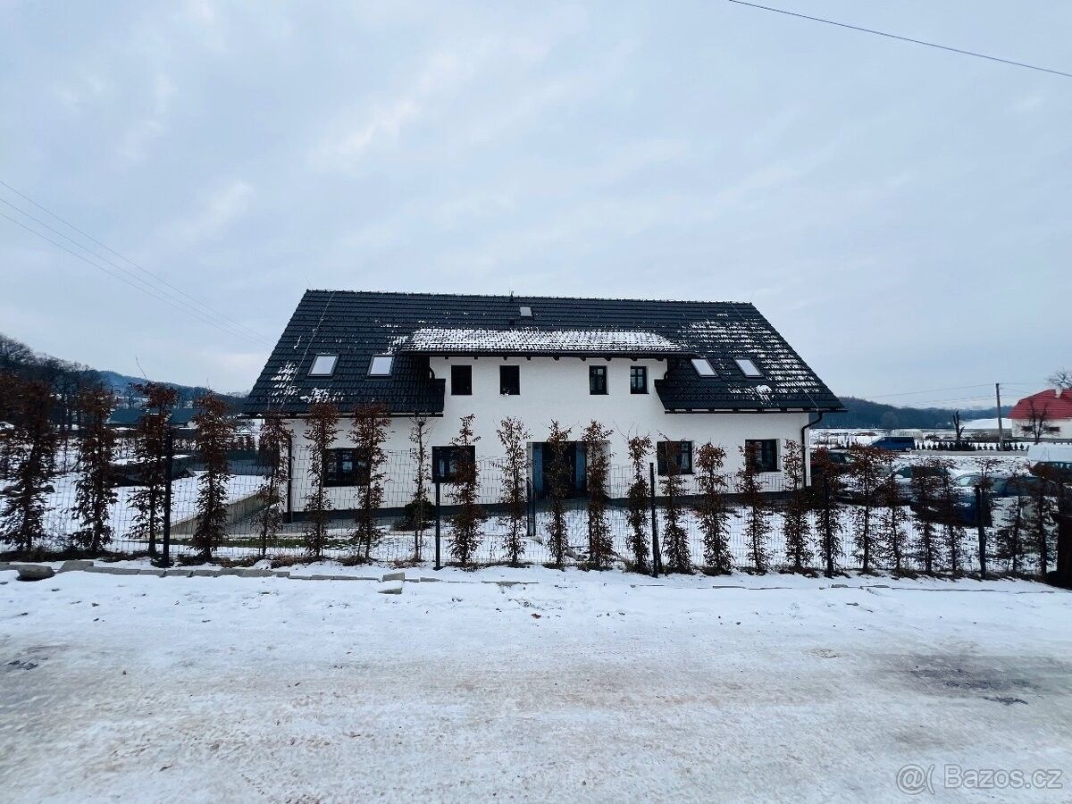 Pronájem byt - Frýdek-Místek, 739 42