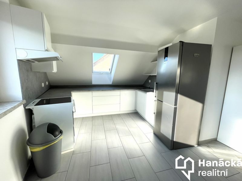 Pronájem byt 3+kk - Nádražní, Bystřice pod Hostýnem, 130 m²