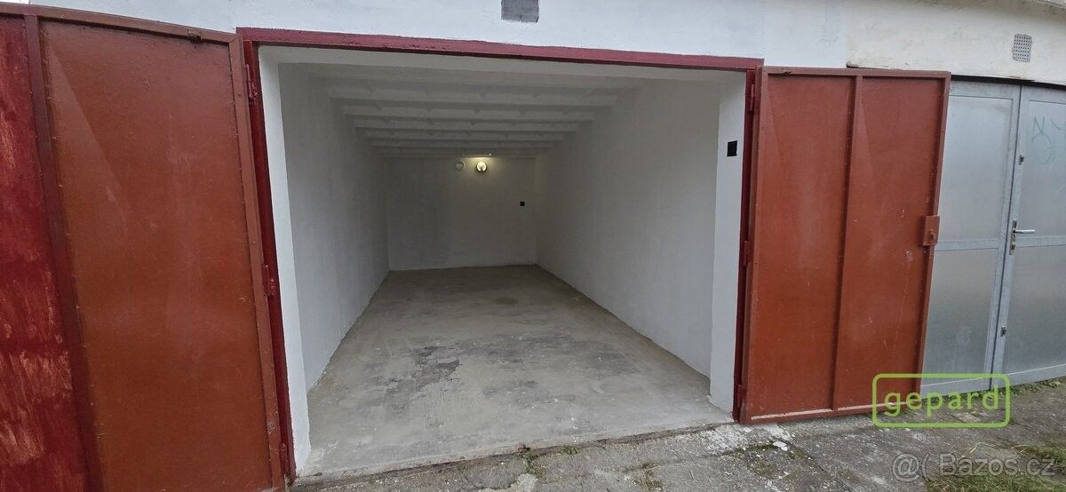 Garáže, České Budějovice, 370 04