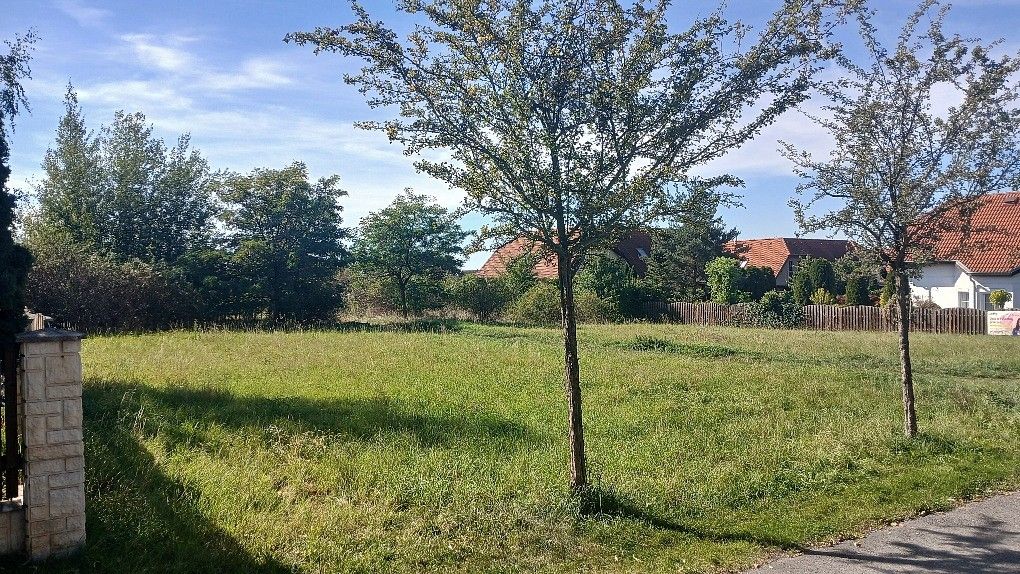 Pozemek pro bydlení, 755 m²
