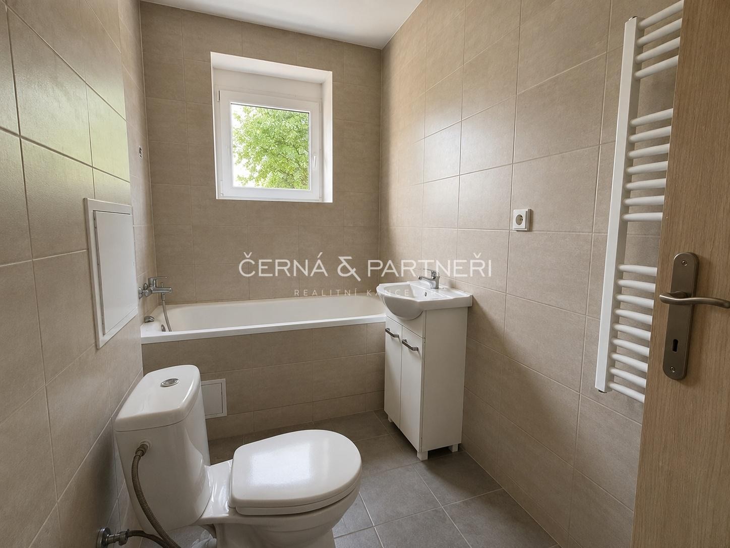 Byt 2+1 · 48 m² · Sídliště SHD, Bílina Teplické Předměstí - 2