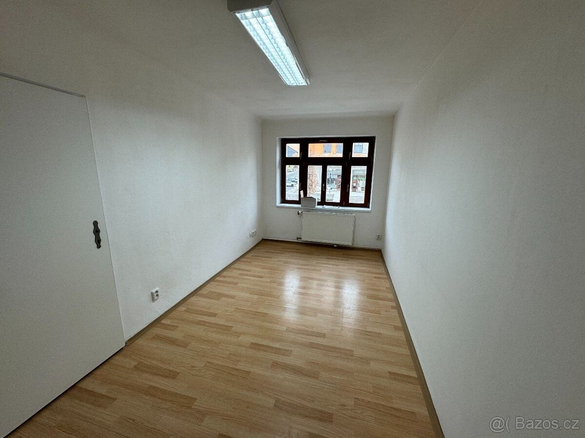 Pronájem obchodní prostory - Jablonec nad Nisou, 466 01