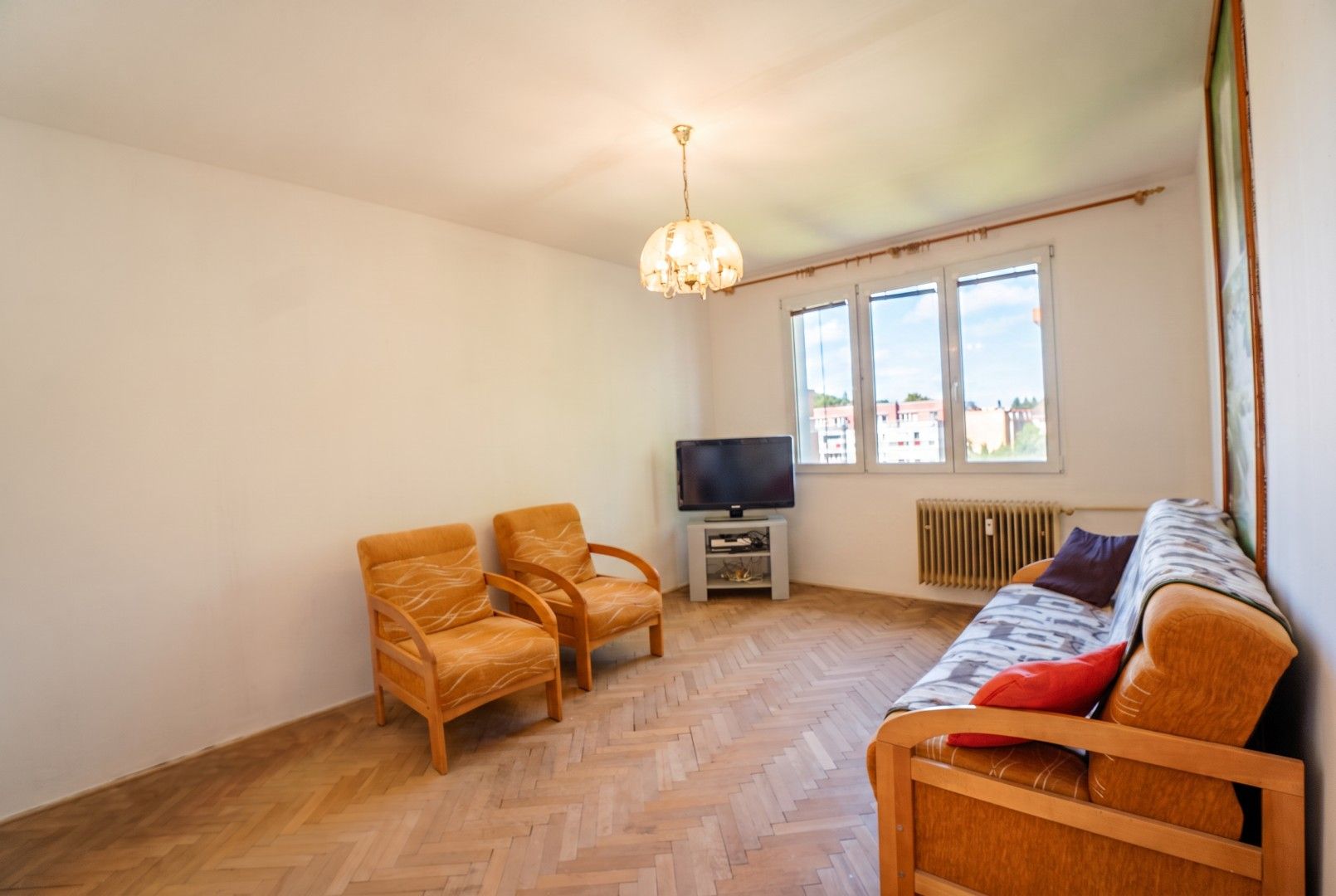 3+1, Pod Hůrkou, Klatovy III, 71 m² - 1