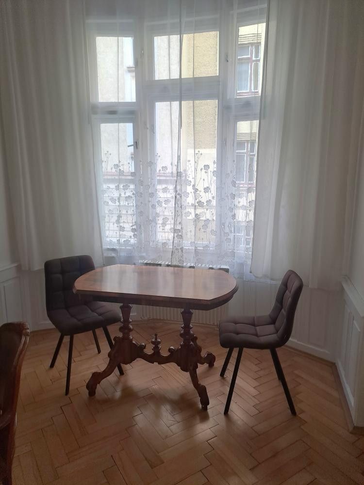 1+kk, Sochařská, Praha - Bubeneč, 30 m² - 1