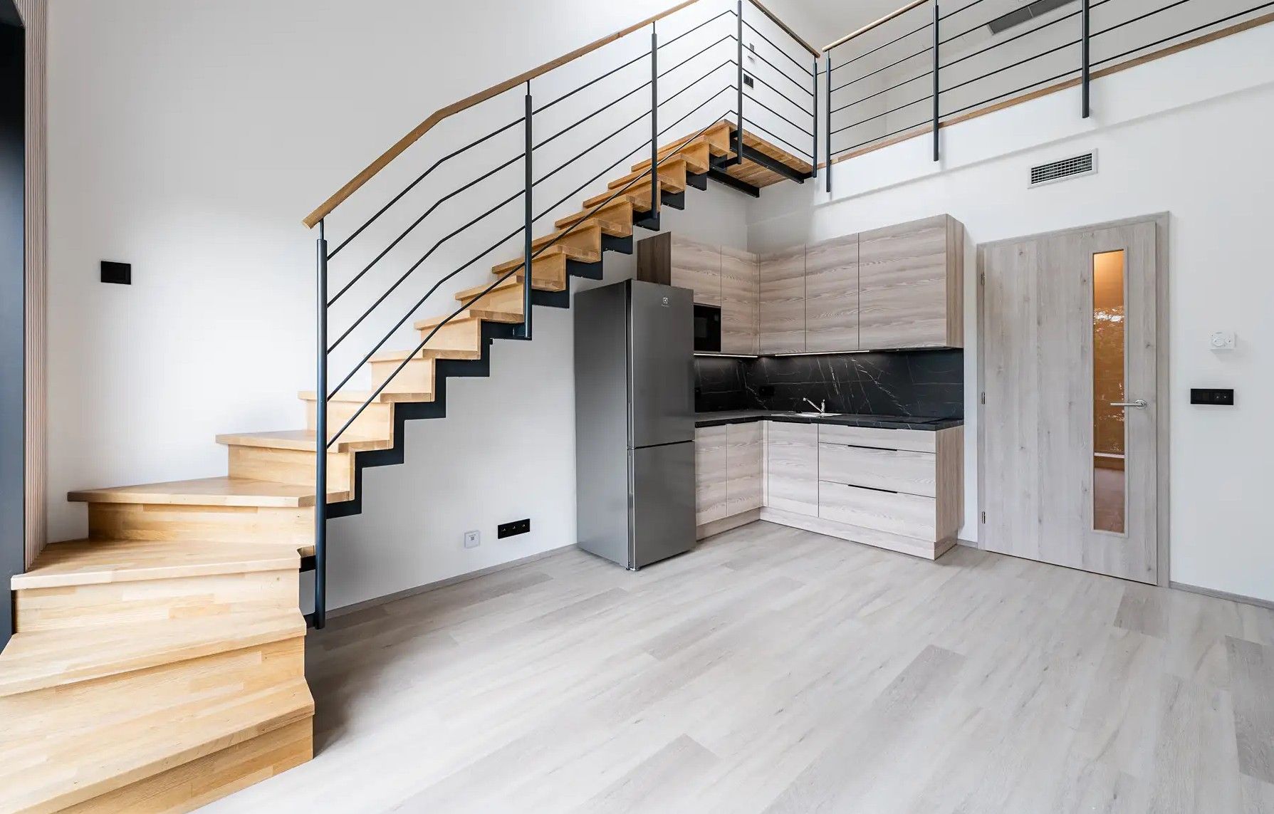 2+kk, Slivenecká, Praha, 42 m²