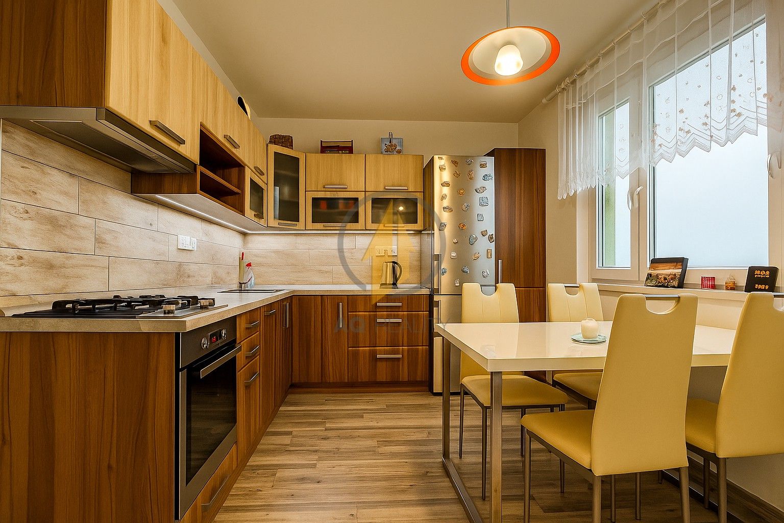 Prodej byt 4+1 - Na jihu, Jičín, 87 m²