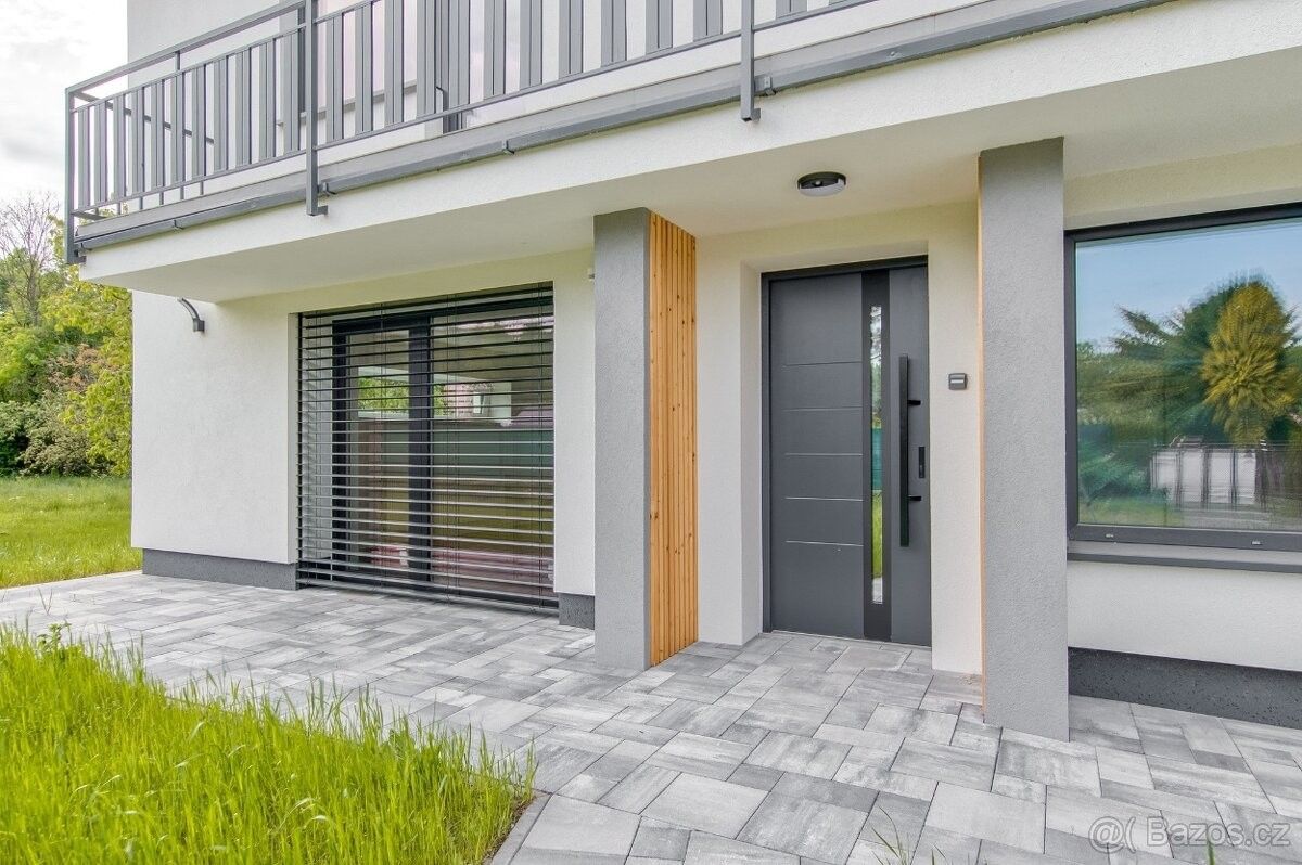 Prodej byt - Ostravice, 739 14