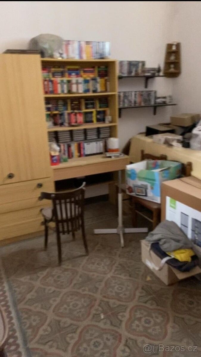 Prodej rodinný dům - 987 66, Zahraničí