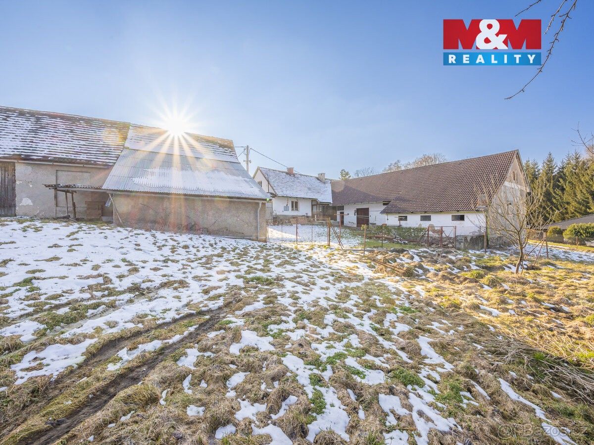 Prodej rodinný dům - Postupice, 257 01