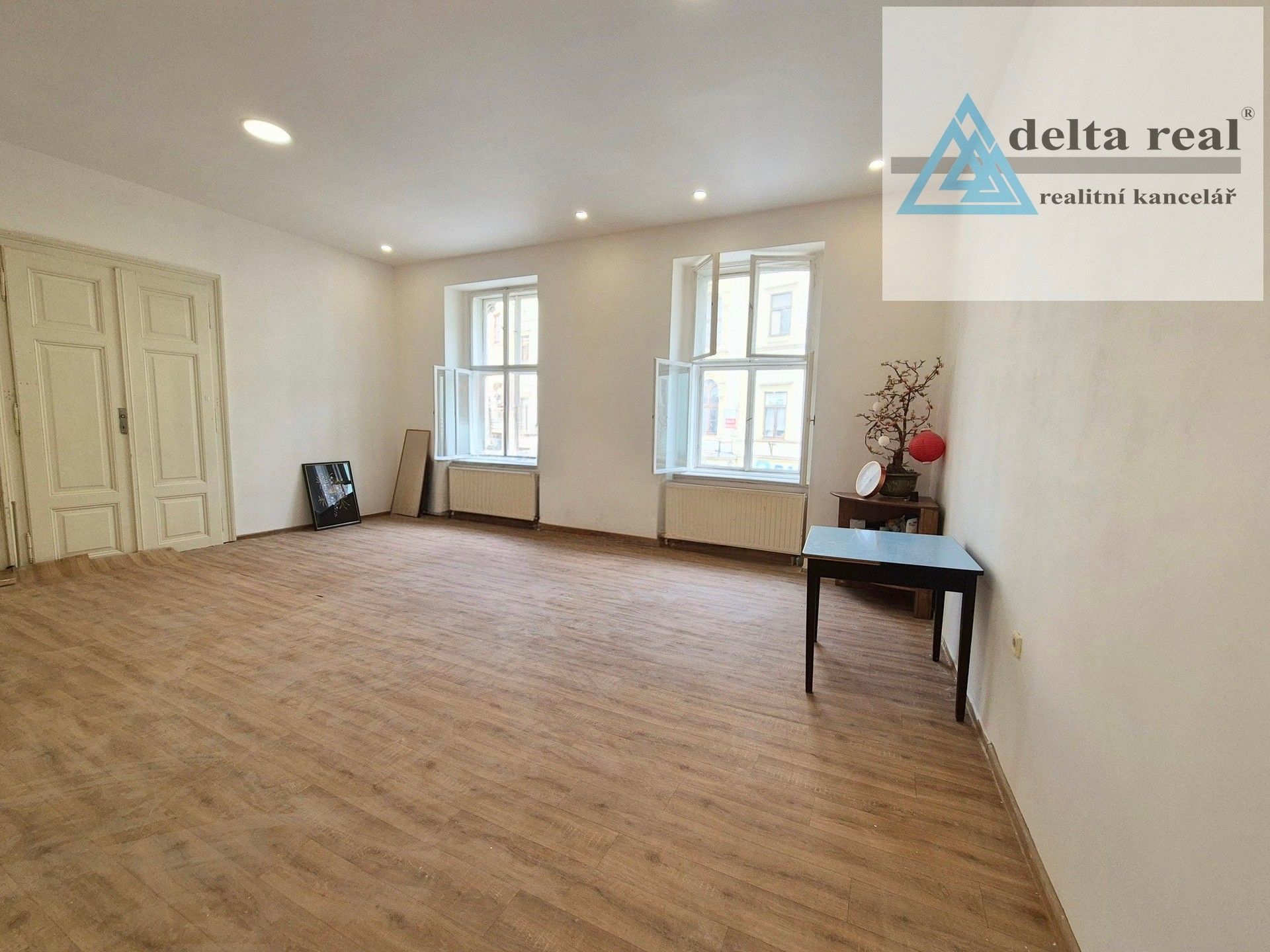 Kanceláře, Hlavní třída 287, Šumperk, 38 m² - 2