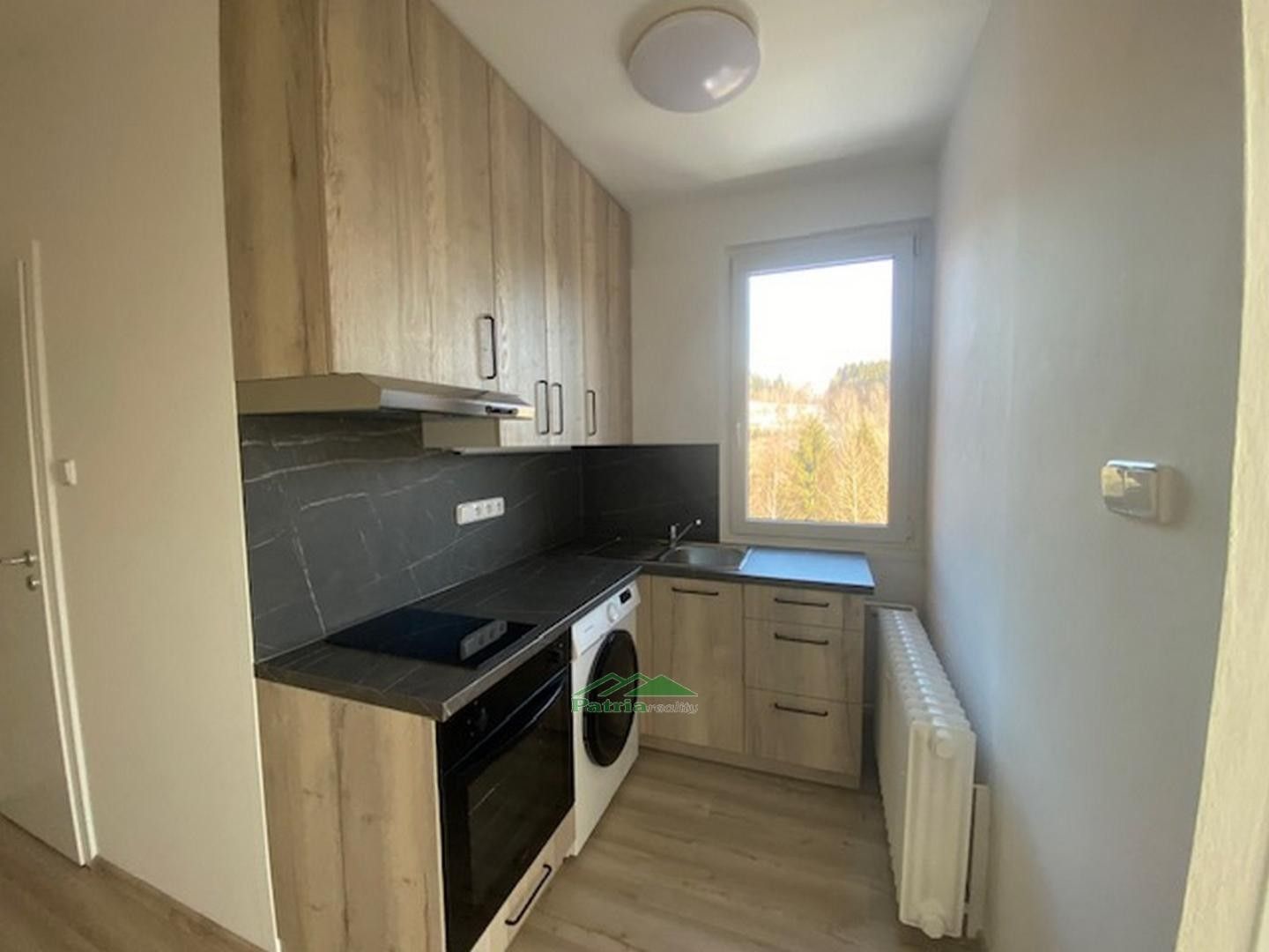 Prodej byt 1+1 - Radniční, Tanvald, 30 m²