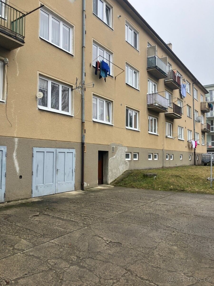 Garáže, Velká Bíteš, 595 01